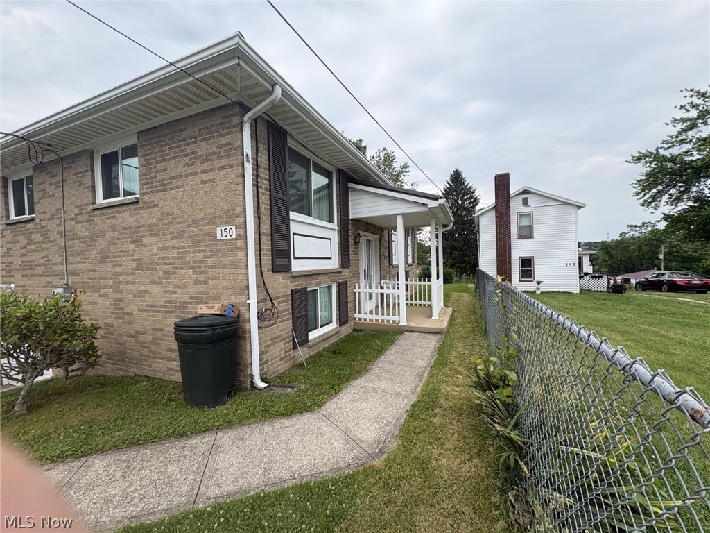 150 Orchard Street Wintersville OH 43953