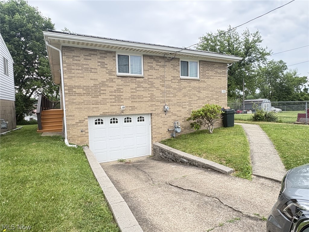 150 Orchard Street Wintersville OH 43953