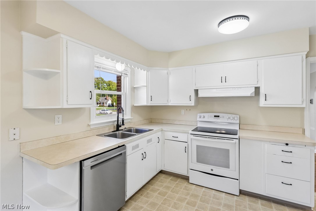 2040 Clague Road Westlake OH 44145