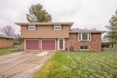 8493 Webster Road Strongsville OH 44136