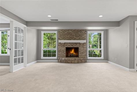 4056 Glenmoor Road NW Canton OH 44718