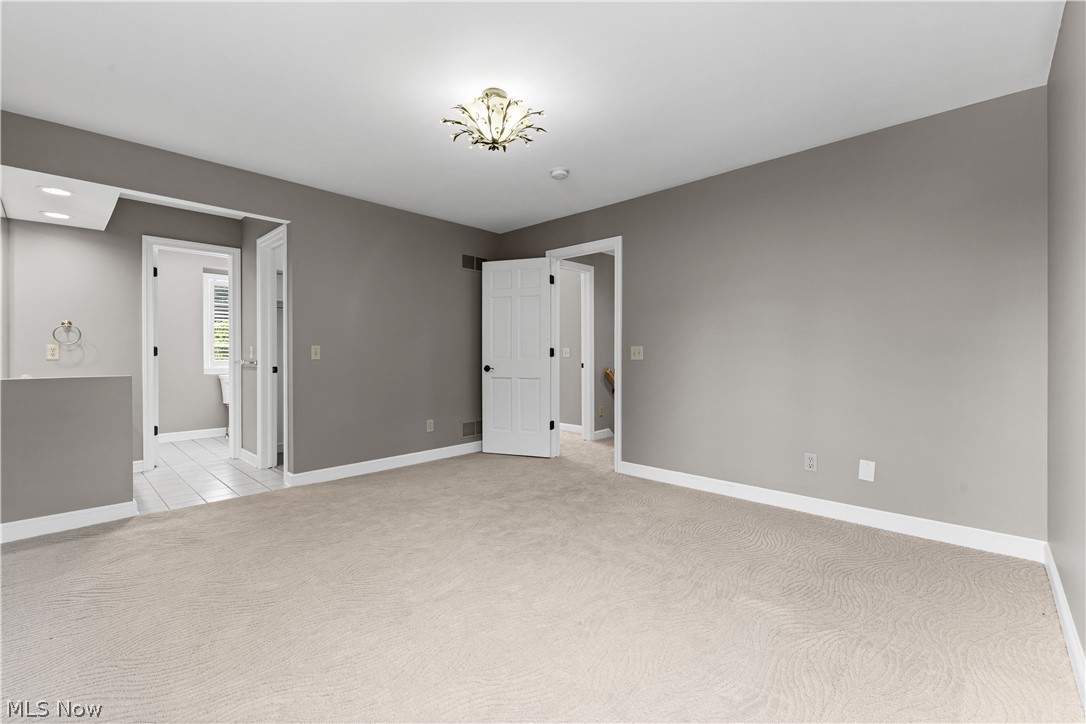 4056 Glenmoor Road NW Canton OH 44718