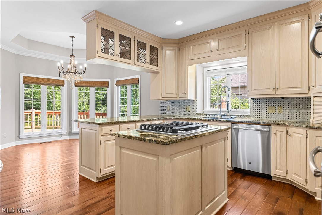 4056 Glenmoor Road NW Canton OH 44718