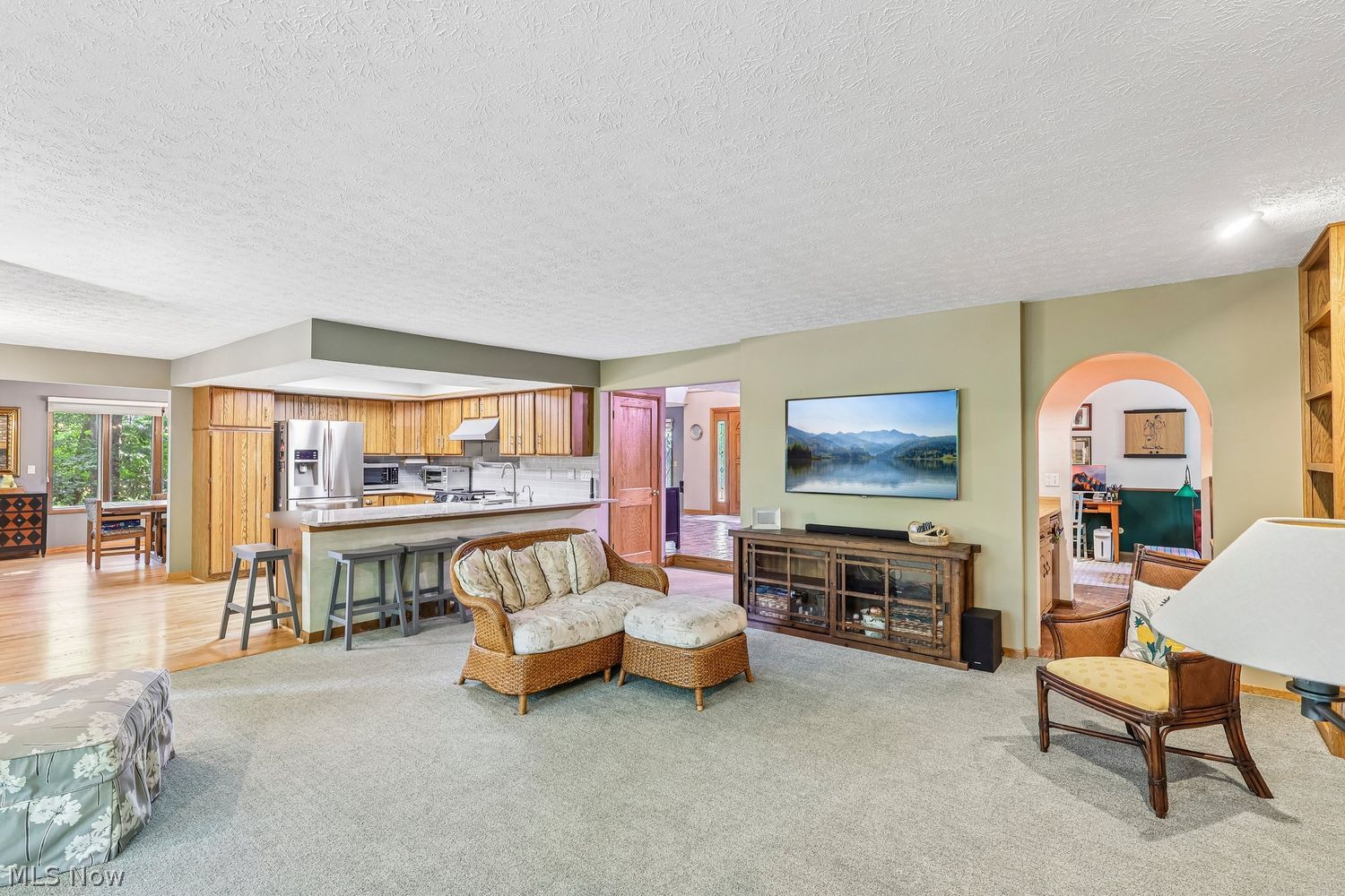 6470 Queens Way Brecksville OH 44141