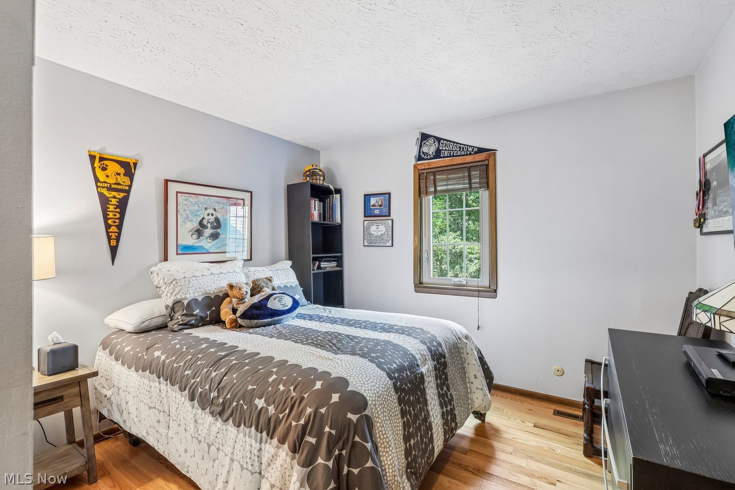 6470 Queens Way Brecksville OH 44141