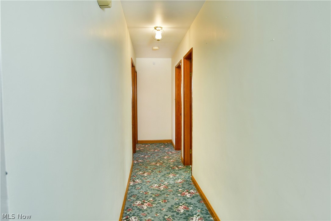 1737 Westwood Drive NW Warren OH 44485