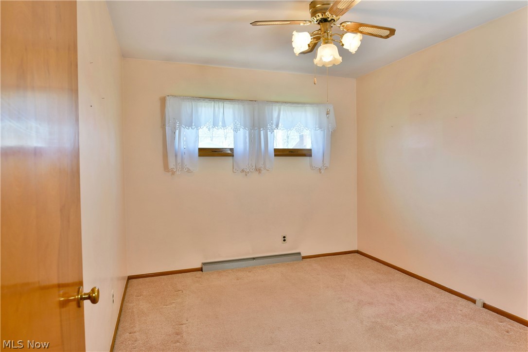 1737 Westwood Drive NW Warren OH 44485