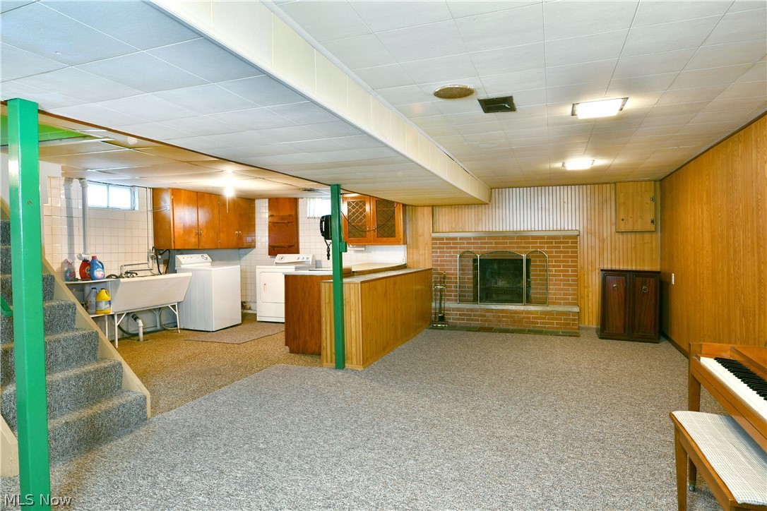 1737 Westwood Drive NW Warren OH 44485