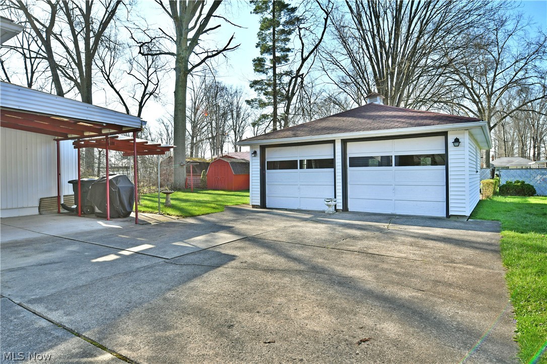 1737 Westwood Drive NW Warren OH 44485