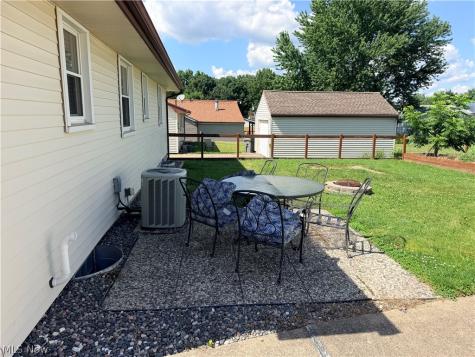 653 N Bon Air Avenue Youngstown OH 44509