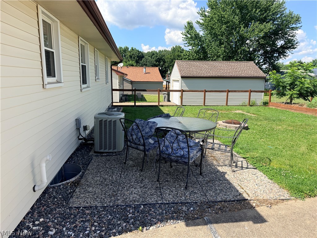 653 N Bon Air Avenue Youngstown OH 44509