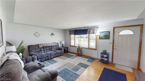 653 N Bon Air Avenue Youngstown OH 44509