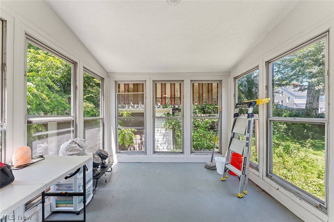 3809 Bainbridge Road Cleveland Heights OH 44118