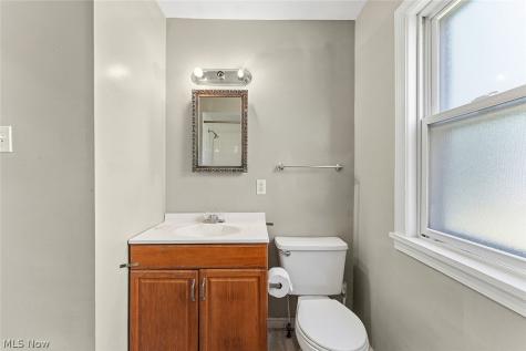 3809 Bainbridge Road Cleveland Heights OH 44118