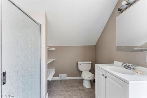 3809 Bainbridge Road Cleveland Heights OH 44118