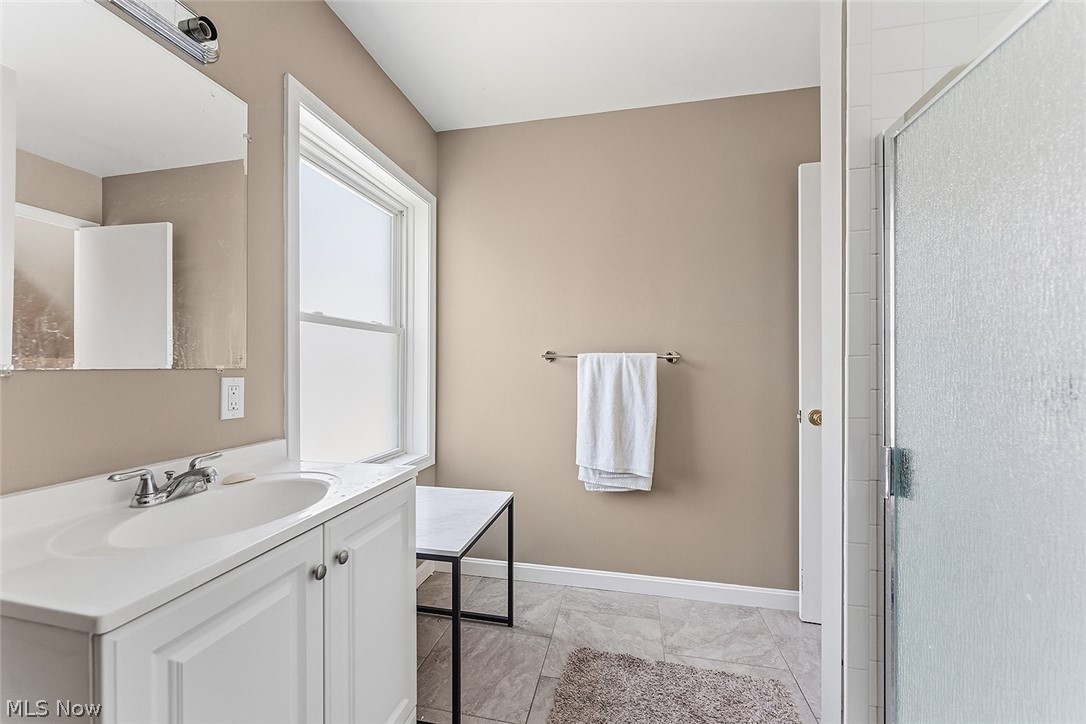 3809 Bainbridge Road Cleveland Heights OH 44118