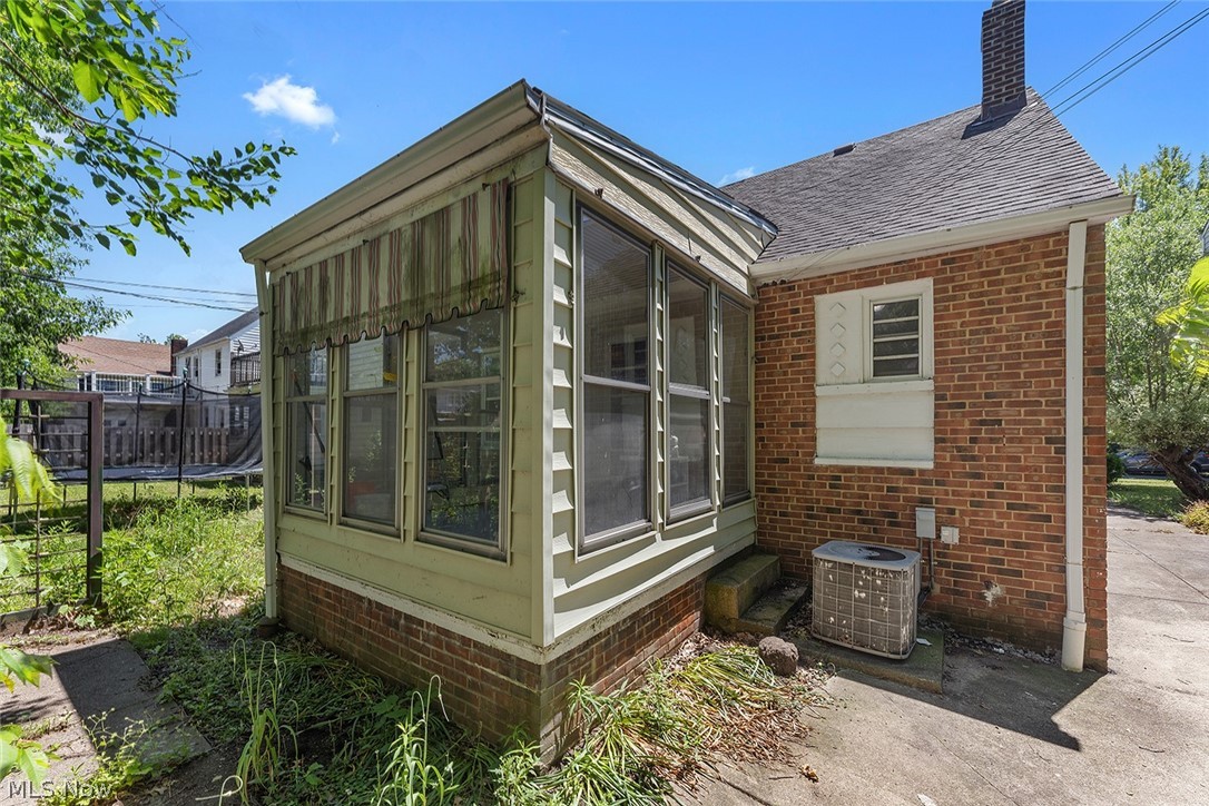 3809 Bainbridge Road Cleveland Heights OH 44118
