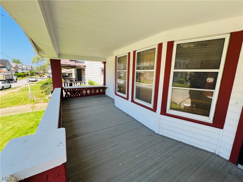 537 E 118th Street Cleveland OH 44108