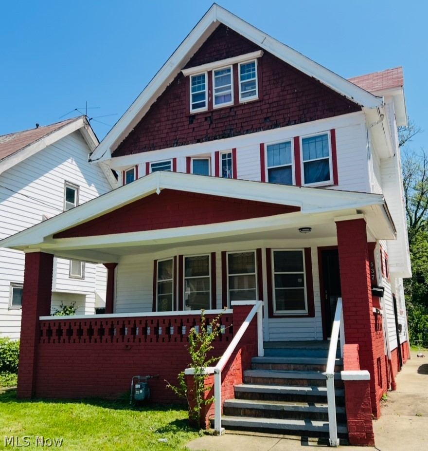 537 E 118th Street Cleveland OH 44108