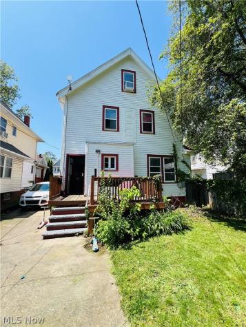 537 E 118th Street Cleveland OH 44108