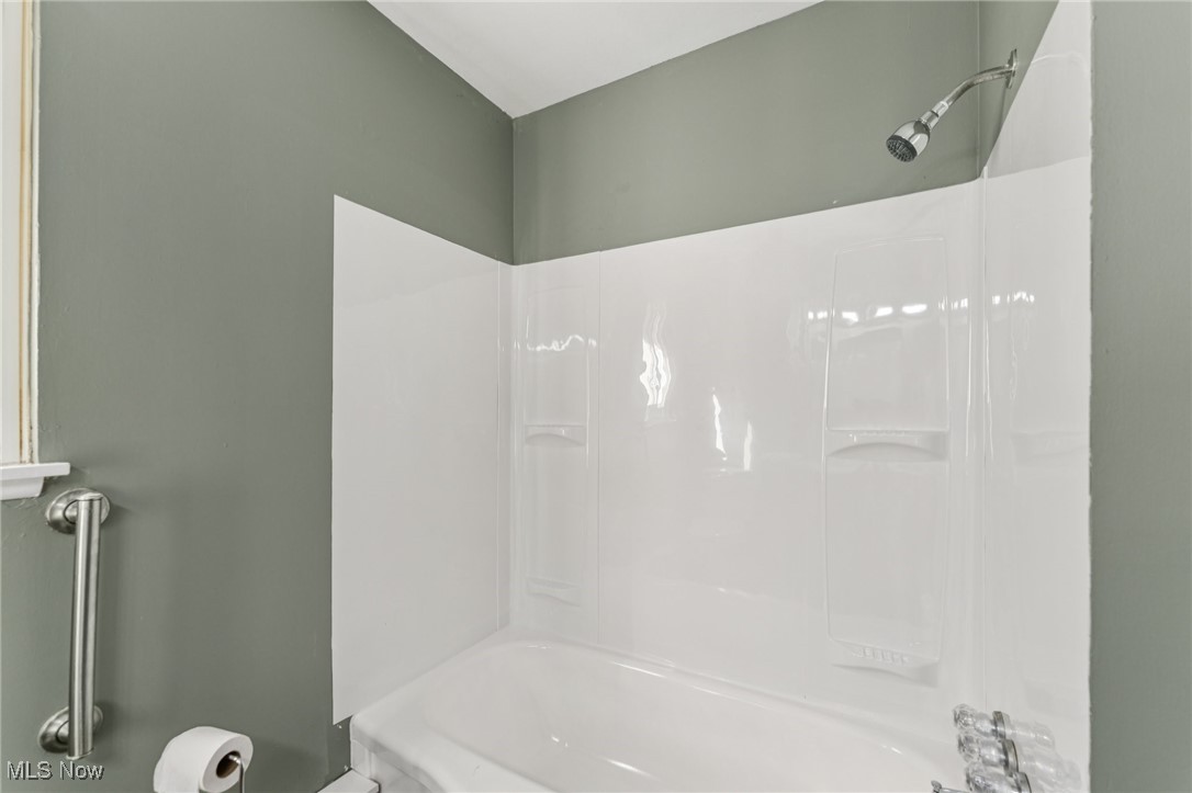 1057 Kevin Drive Akron OH 44313