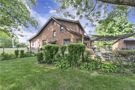 5733 Brecksville Road Independence OH 44131