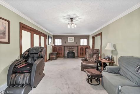 5733 Brecksville Road Independence OH 44131