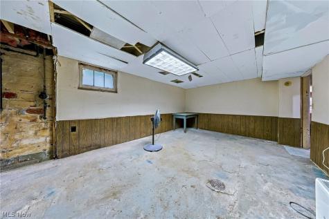 24958 Kennedy Ridge Road North Olmsted OH 44070