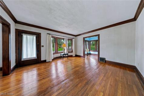 24958 Kennedy Ridge Road North Olmsted OH 44070
