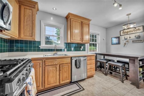 2661 Stoney Ridge Road Avon OH 44011