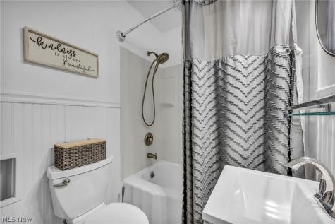 2661 Stoney Ridge Road Avon OH 44011