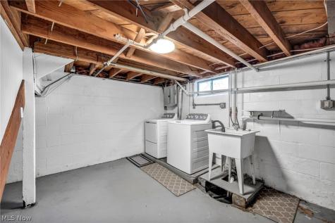 2661 Stoney Ridge Road Avon OH 44011