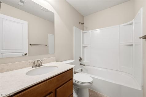 7916 Walcott Way Mentor OH 44060