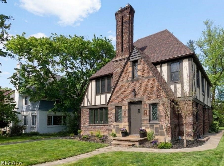 3145 Huntington Road Shaker Heights OH 44120