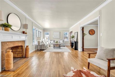 3145 Huntington Road Shaker Heights OH 44120