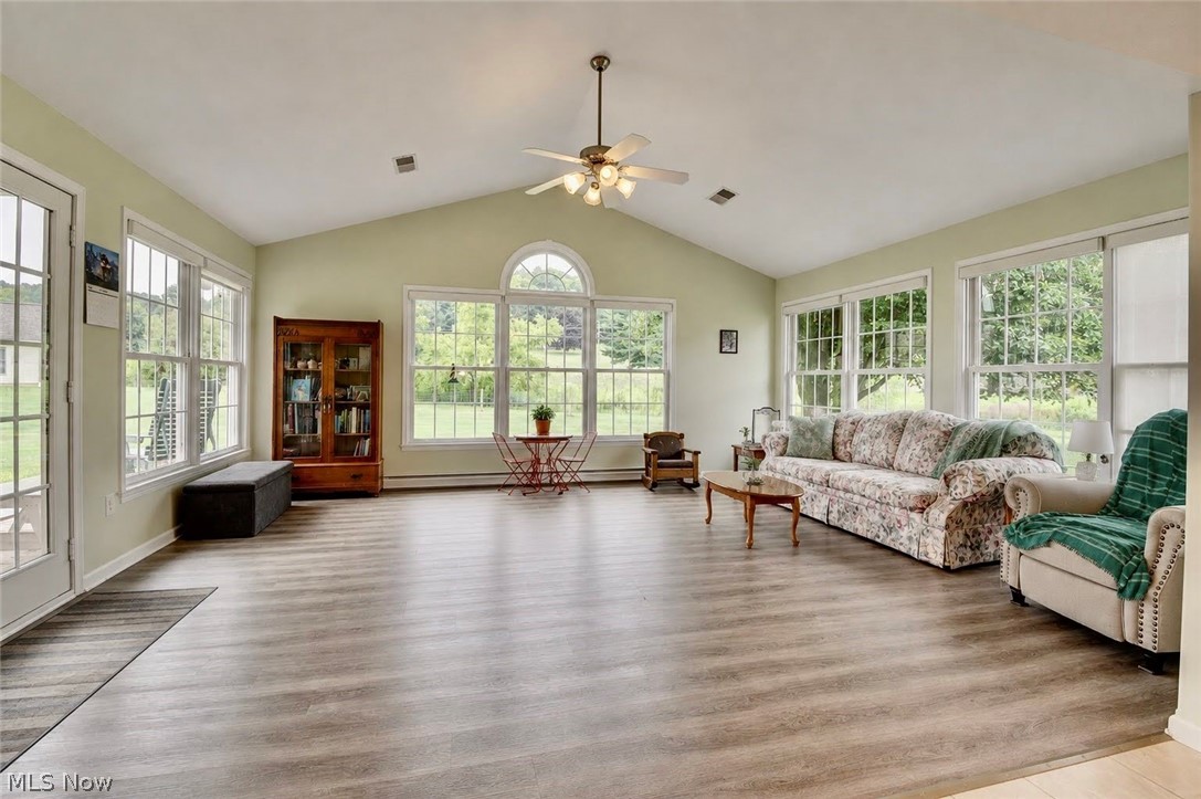 5232 Oriole Court Millersburg OH 44654