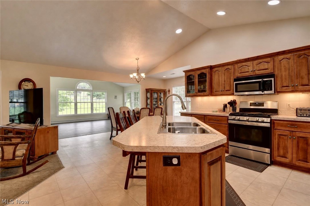 5232 Oriole Court Millersburg OH 44654