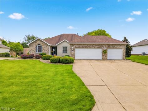 6862 Red Deer Circle NW Canton OH 44708