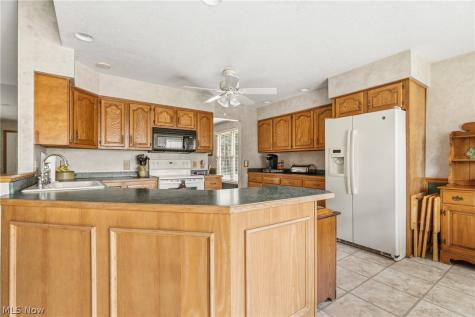 6862 Red Deer Circle NW Canton OH 44708