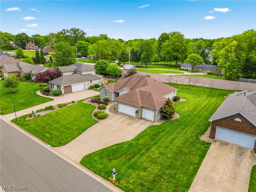 6862 Red Deer Circle NW Canton OH 44708