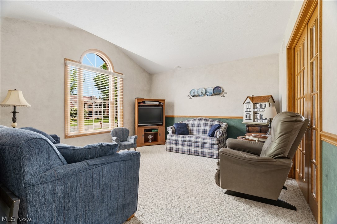 6862 Red Deer Circle NW Canton OH 44708