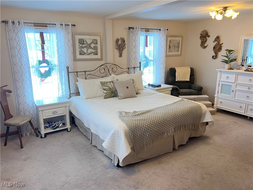 172 Lake Shore Drive Struthers OH 44471