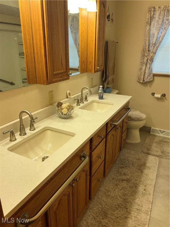 172 Lake Shore Drive Struthers OH 44471