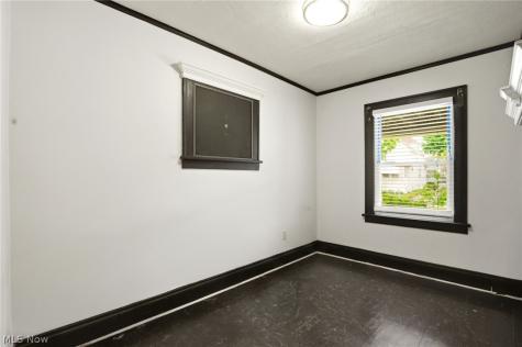 3568 E 106th Street Cleveland OH 44105