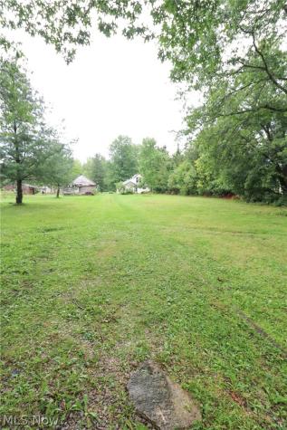 27305 Bagley Road Olmsted Twp OH 44138