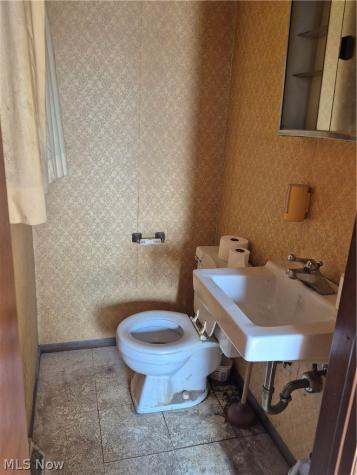 1093 E Schaaf Road Brooklyn Heights OH 44131