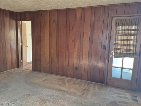 1093 E Schaaf Road Brooklyn Heights OH 44131