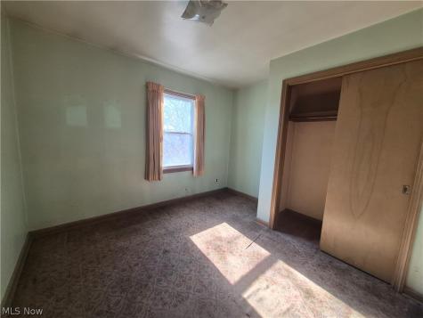 1093 E Schaaf Road Brooklyn Heights OH 44131