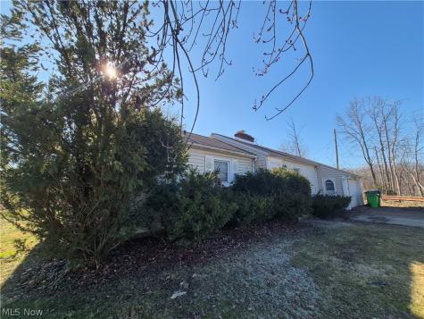 1093 E Schaaf Road Brooklyn Heights OH 44131