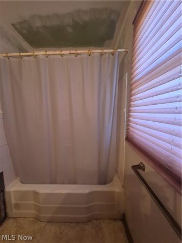 1093 E Schaaf Road Brooklyn Heights OH 44131